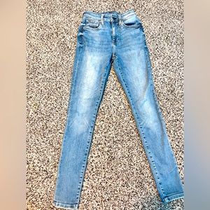 size 3 arizona jeans jeggings